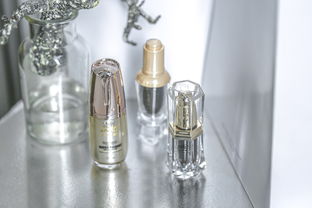 產(chǎn)品攝影與廣告設(shè)計 如何讓化妝品瓶和護(hù)膚瓶閃耀市場